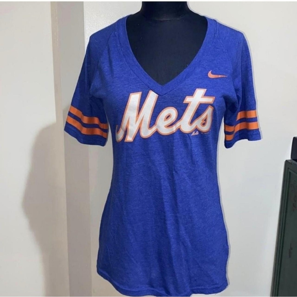 mets t shirt women's M